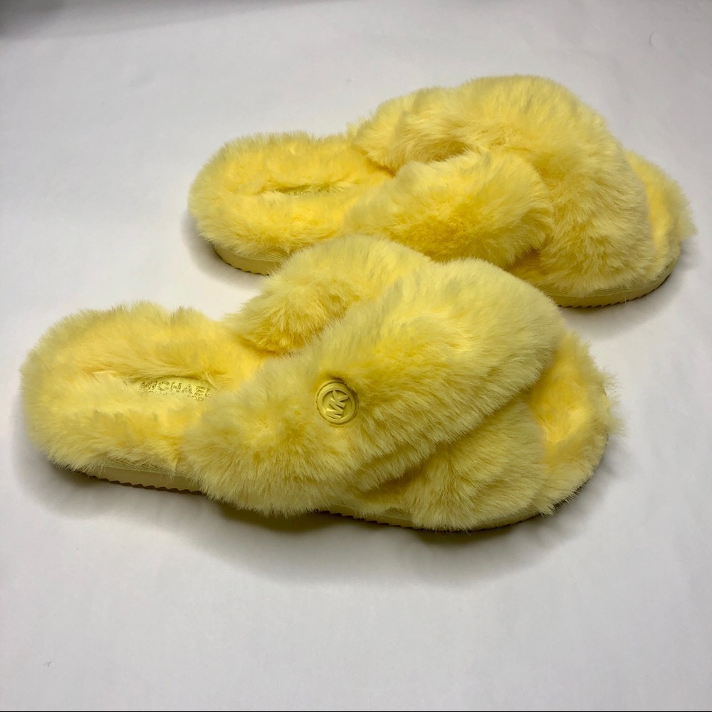 New Michael Kors Yellow Lala Faux Fur Slippers - Picture 11 of 11